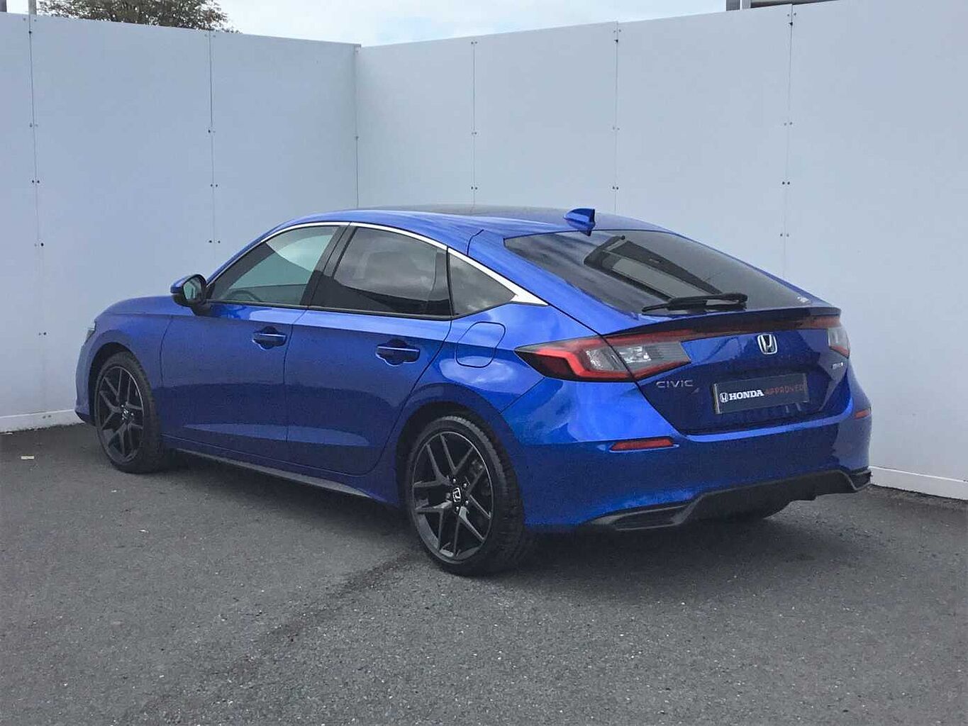 Used Honda Civic 2023 for sale - 75721619: Photo 3