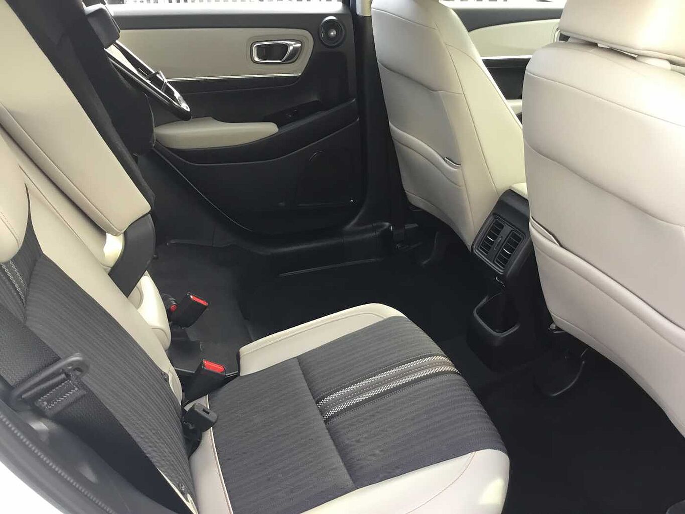 Used Honda HR-V 2022 for sale - 76202307: Photo 15