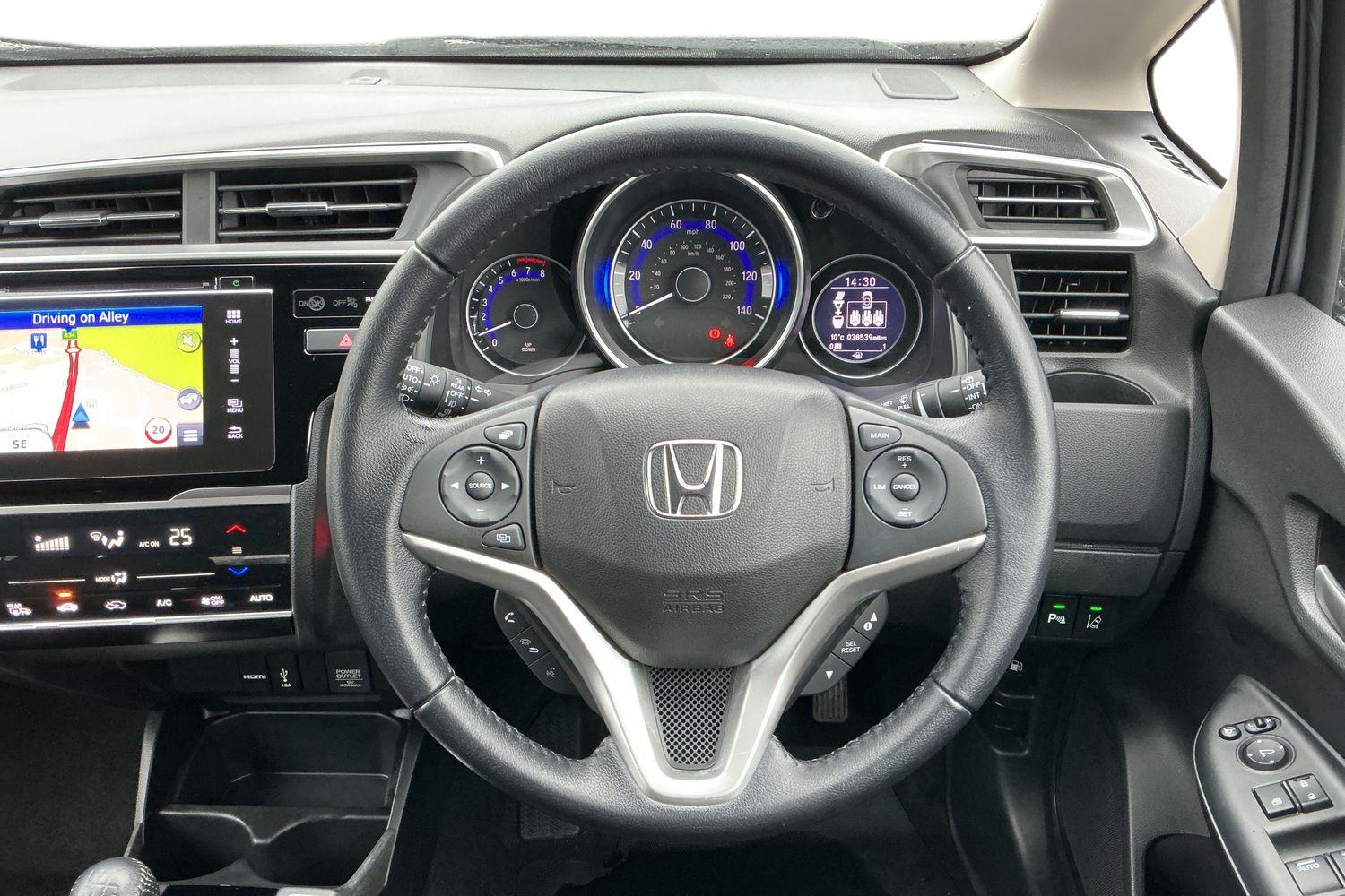 Used Honda Jazz 2018 for sale - 77470378: Photo 12