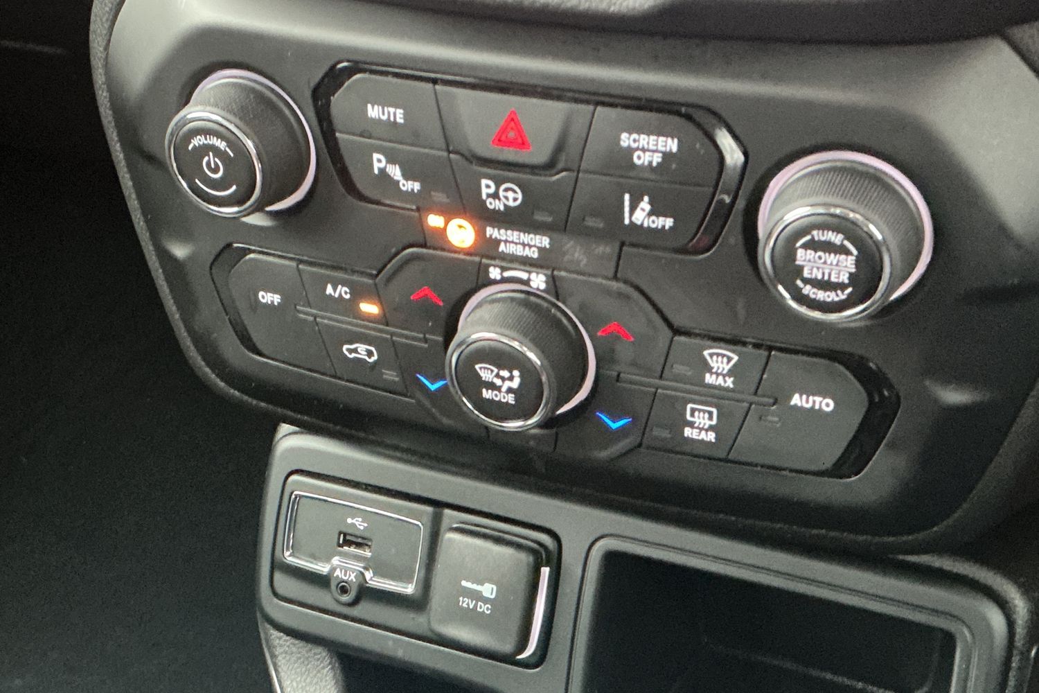 Used Jeep Renegade 2021 for sale - 77457415: Photo 15