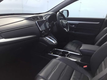 Used Honda CR-V 2022 for sale - 76202283: Photo 2