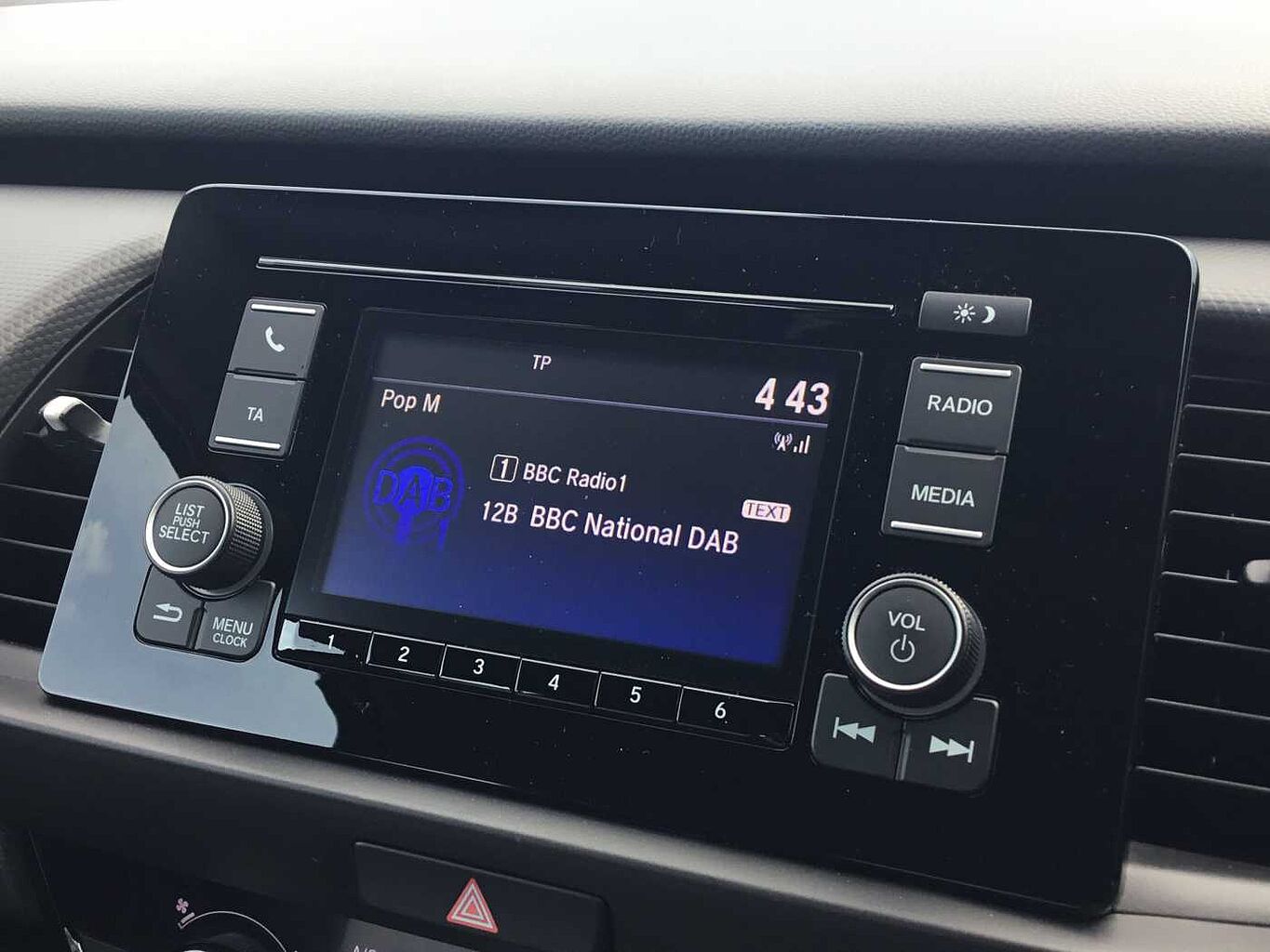 Used Honda Jazz 2023 for sale - 76017682: Photo 15