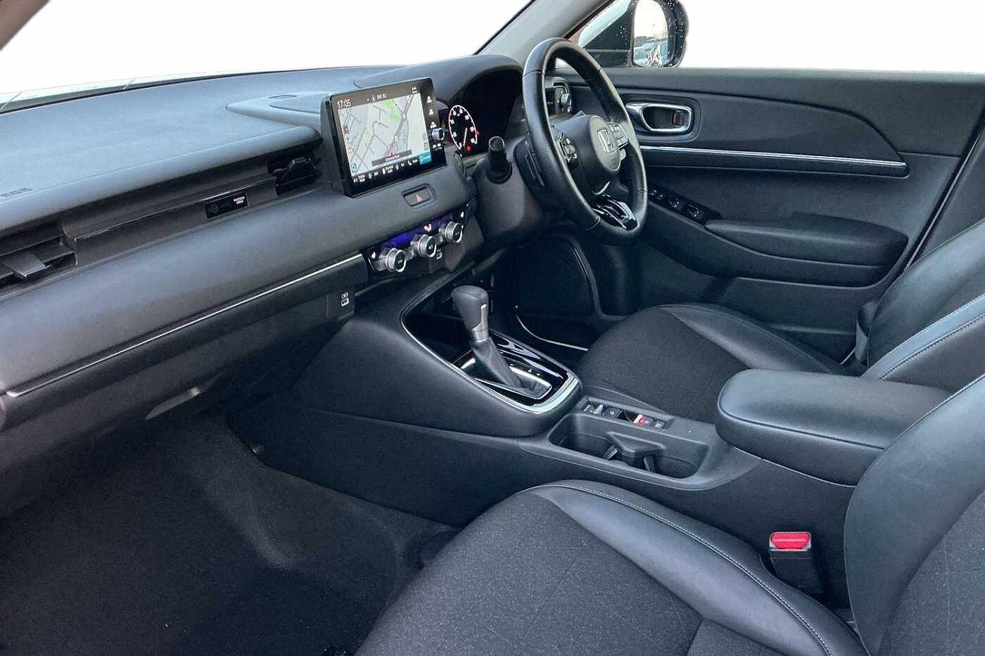 Used Honda HR-V 2023 for sale - 77539407: Photo 2