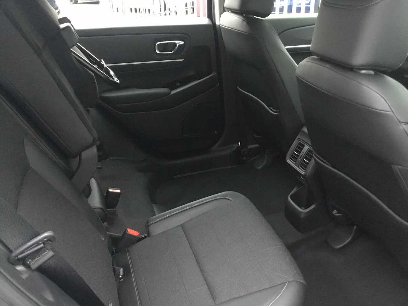 Used Honda HR-V 2023 for sale - 76730801: Photo 15