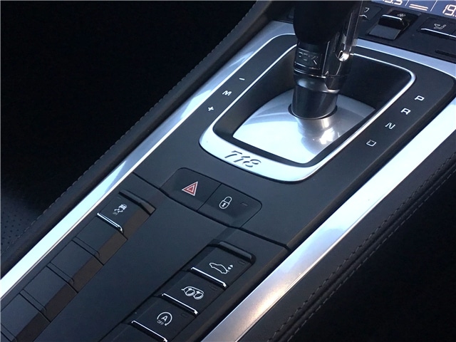 Used Porsche 718 Cayman 2018 for sale - 76635370: Photo 17