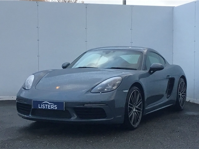 Used Porsche 718 Cayman 2018 for sale - 76635370: Photo 19