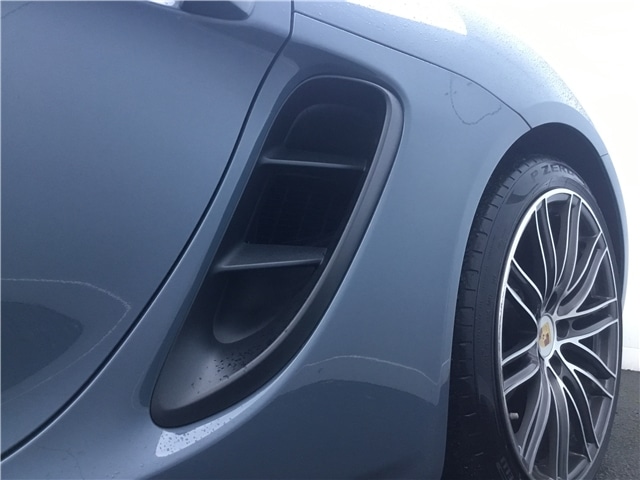 Used Porsche 718 Cayman 2018 for sale - 76635370: Photo 20