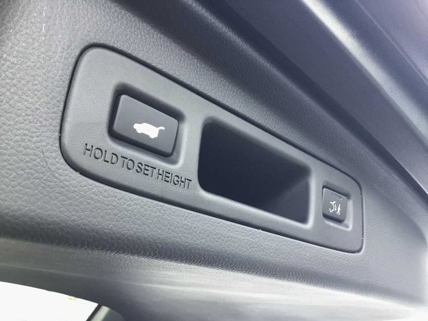 Used Honda CR-V 2025 for sale - 76372370: Photo 14