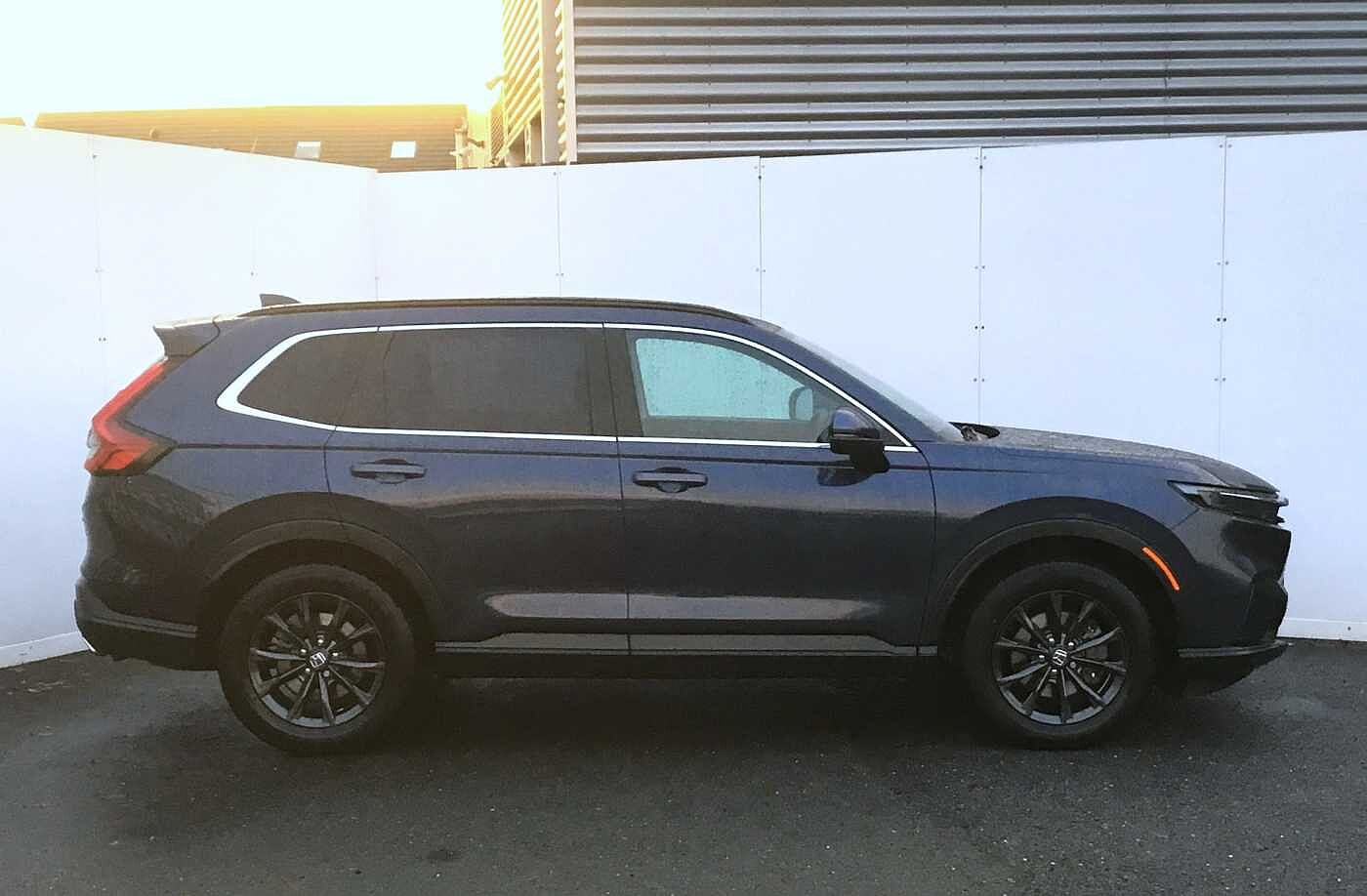 Used Honda CR-V 2025 for sale - 76662385: Photo 5