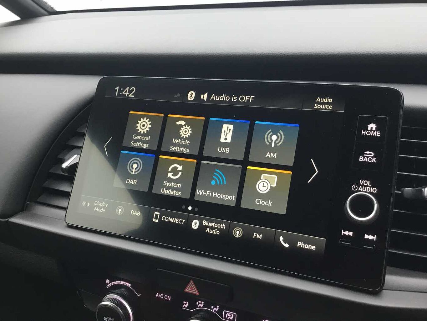 Used Honda Jazz 2023 for sale - 76837696: Photo 15