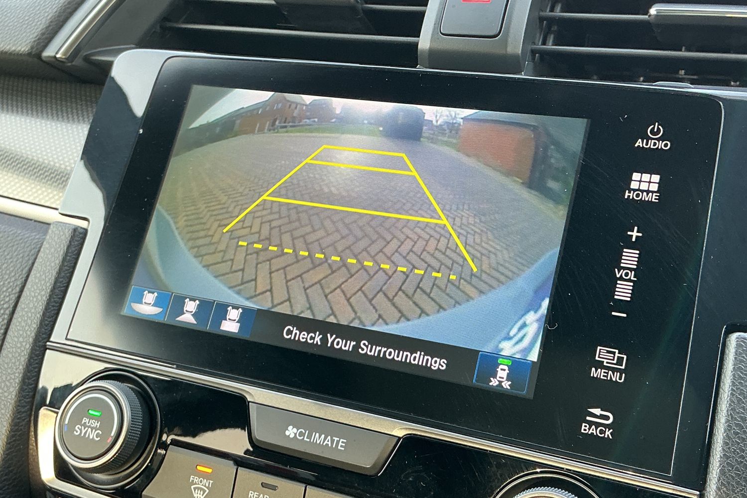 Used Honda Civic 2017 for sale - 77785642: Photo 17