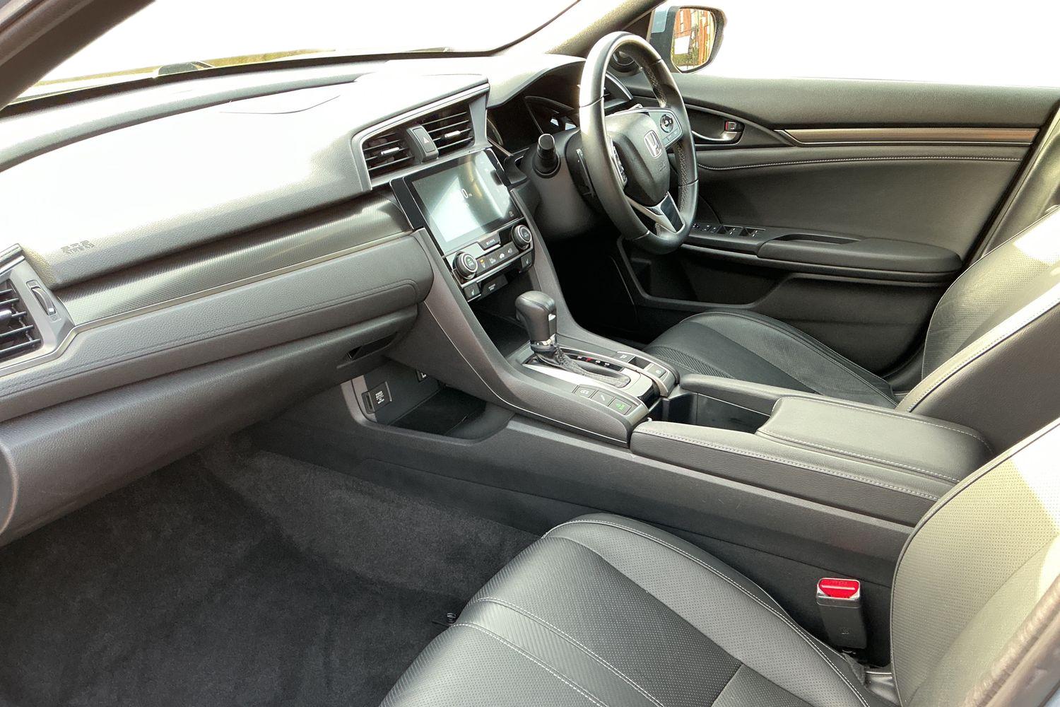 Used Honda Civic 2017 for sale - 77785642: Photo 7