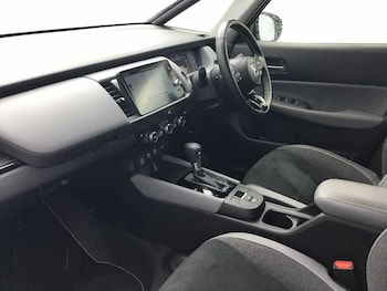 Used Honda Jazz 2024 for sale - 76350489: Photo