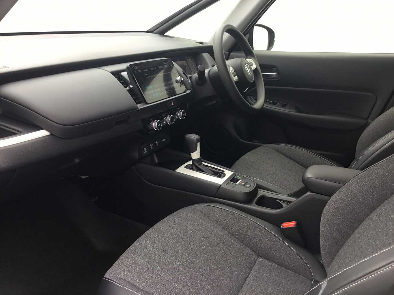 Used Honda Jazz 2023 for sale - 76202302: Photo 2