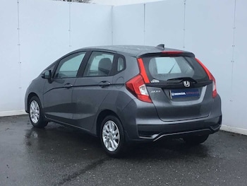 Used Honda Jazz 2018 for sale - 76837667: Photo