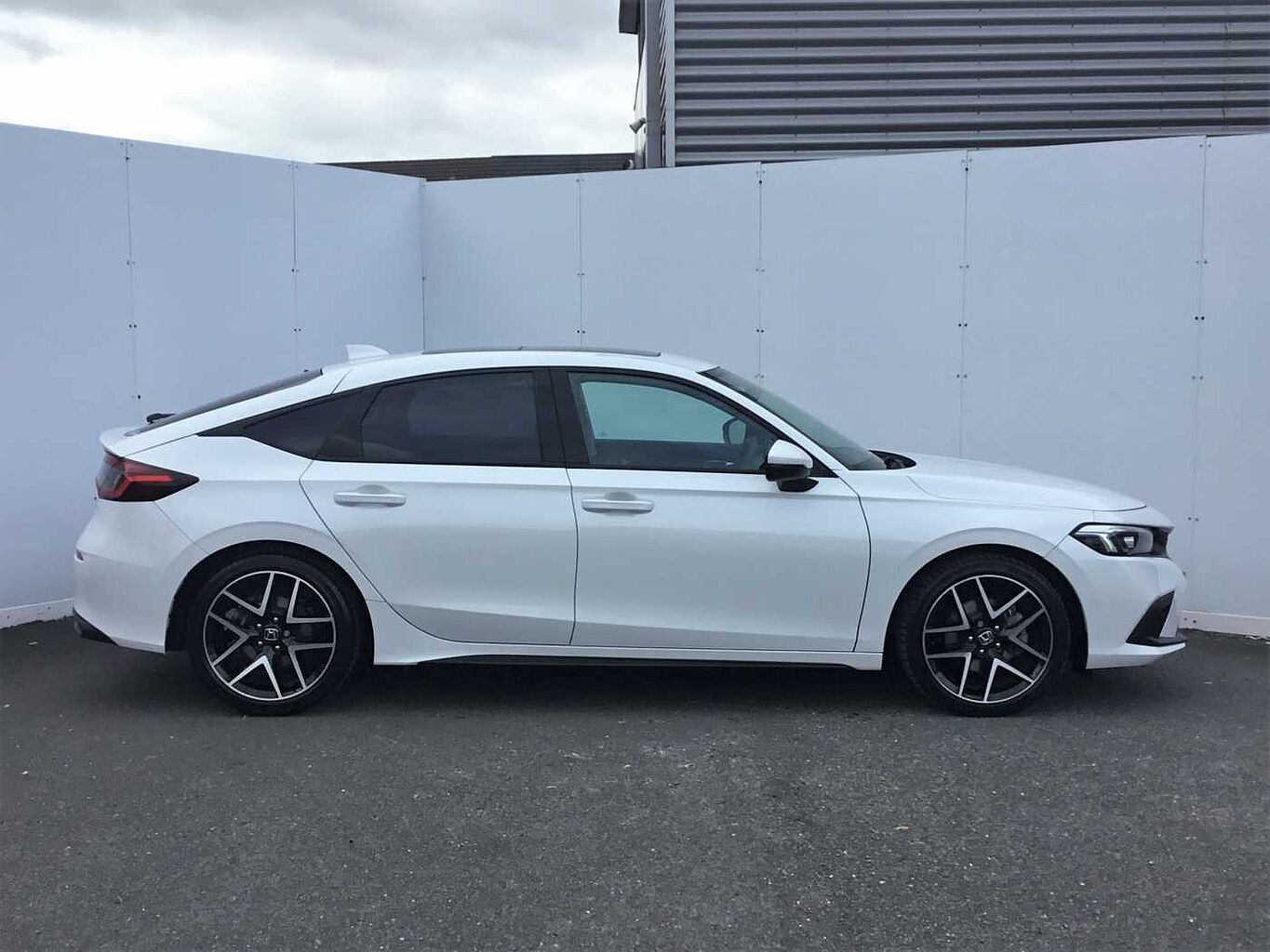 Used Honda Civic 2024 for sale - 76202300: Photo 5