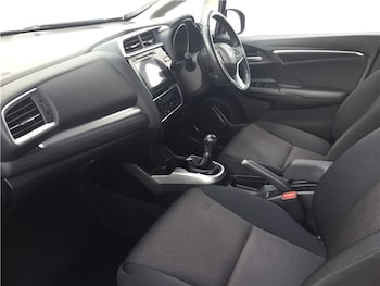 Used Honda Jazz 2017 for sale - 75814231: Photo