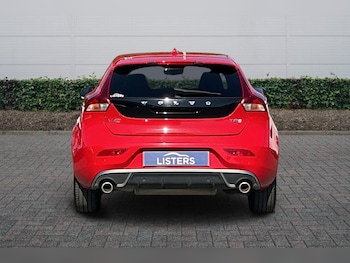 Used Volvo V40 2019 for sale - 79449287: Photo