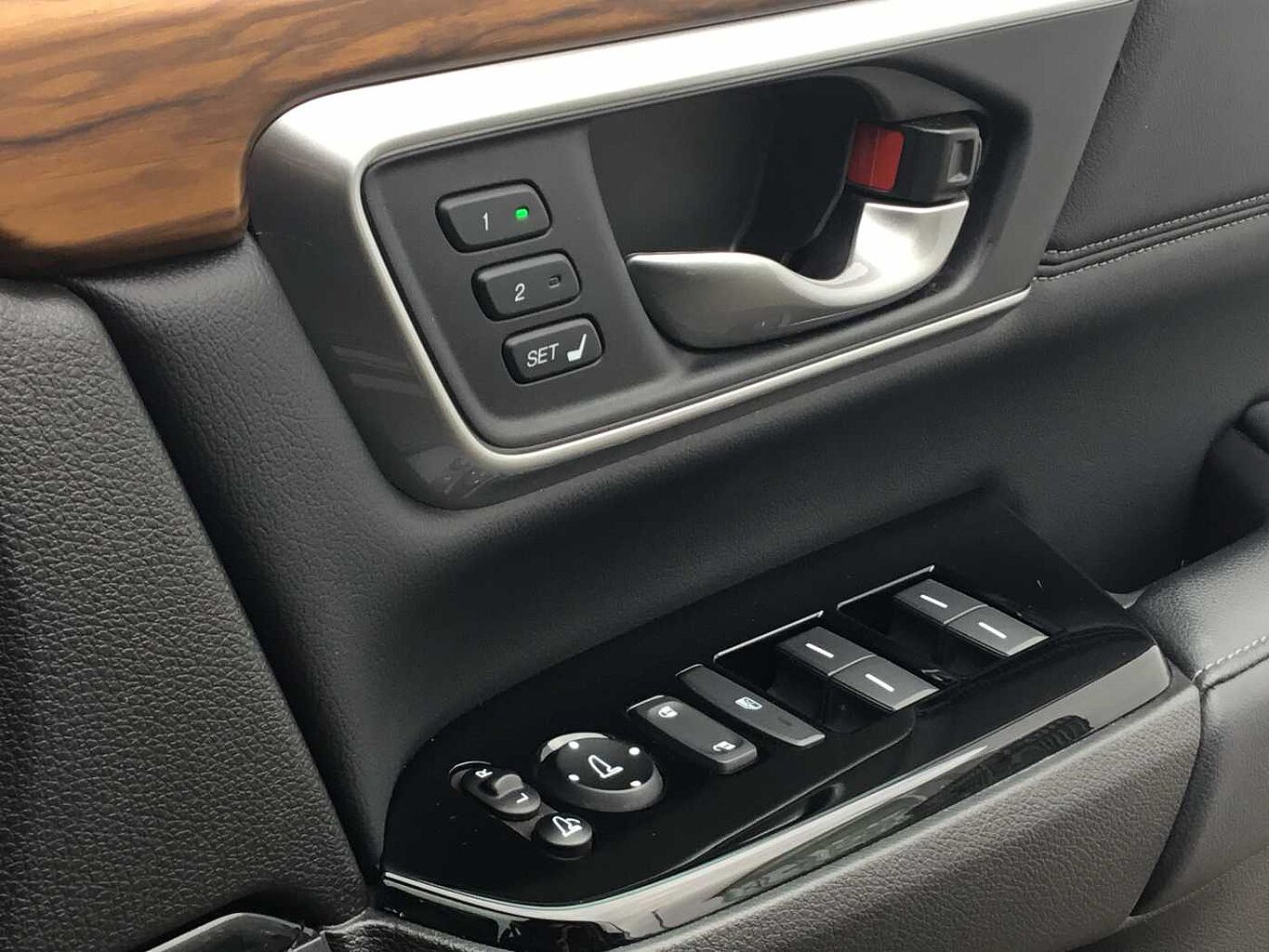 Used Honda CR-V 2020 for sale - 76285439: Photo 19