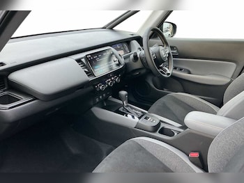 Used Honda Jazz 2025 for sale - 77205035: Photo