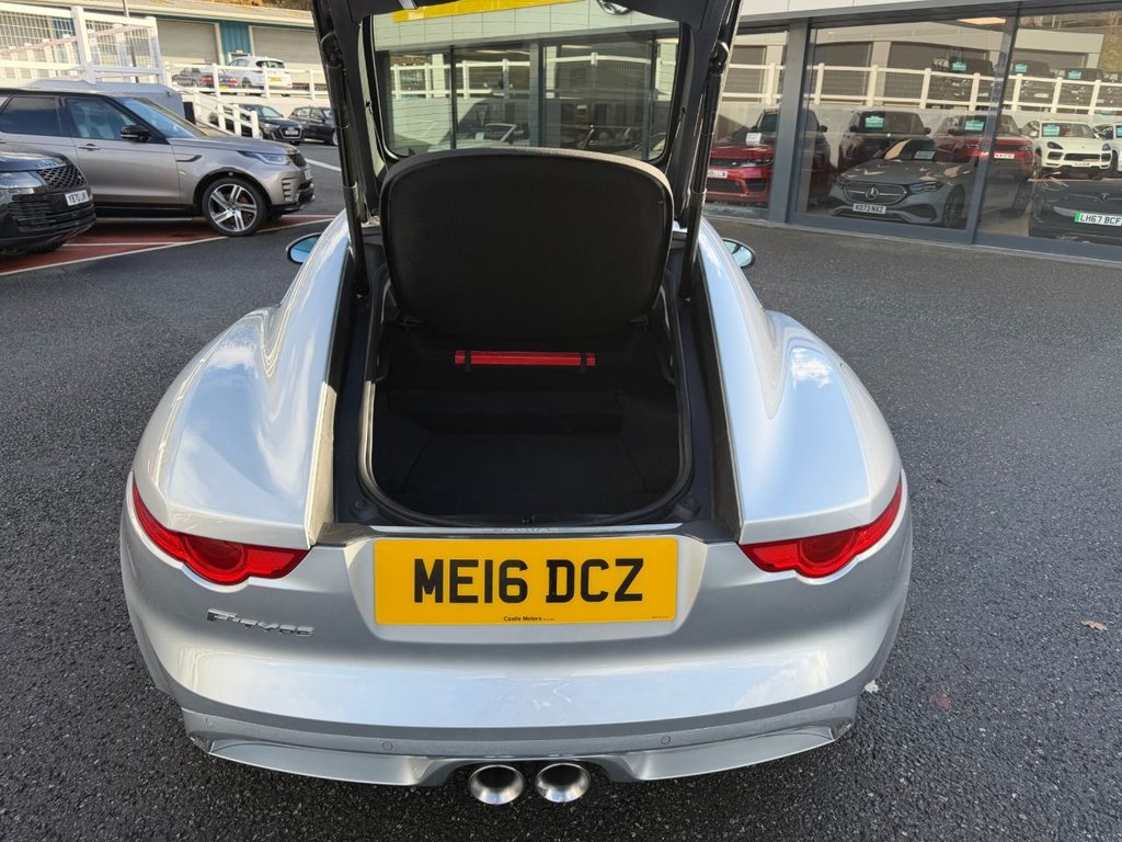 Used Jaguar F-Type 2016 for sale - 76698421: Photo 15