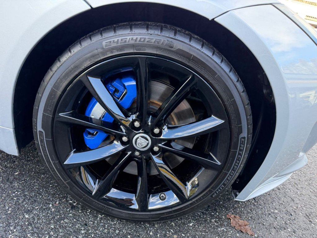 Used Jaguar F-Type 2016 for sale - 76698421: Photo 39