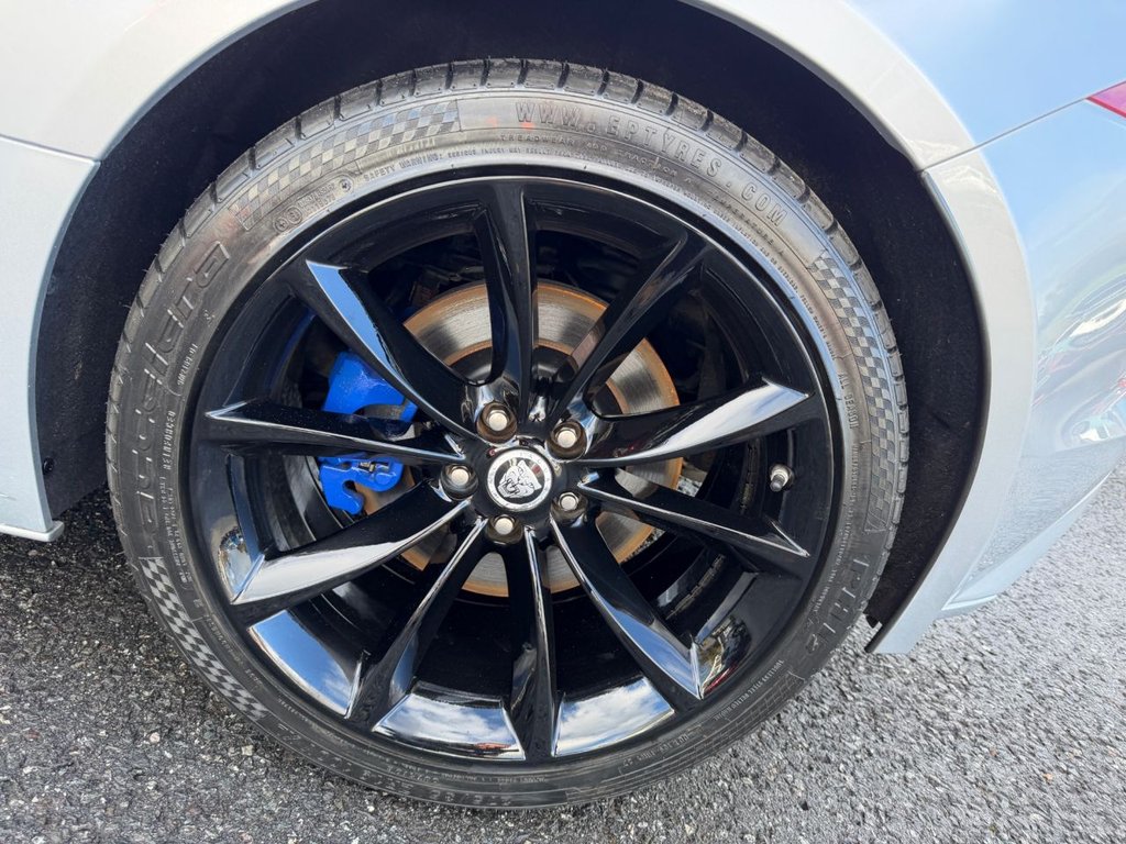 Used Jaguar F-Type 2016 for sale - 76698421: Photo 41