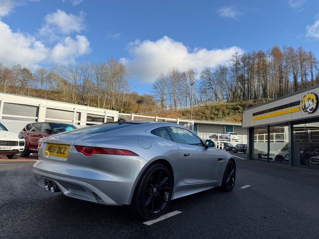 Used Jaguar F-Type 2016 for sale - 76698421: Photo 6