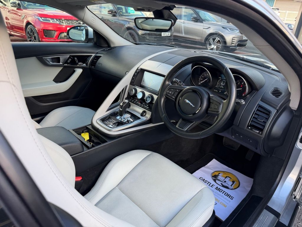 Used Jaguar F-Type 2016 for sale - 76698421: Photo 9