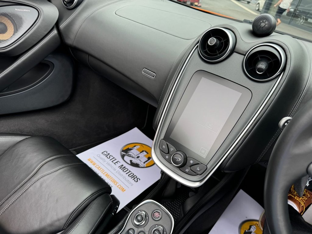 Used McLaren 570S 2018 for sale - 76686070: Photo 11