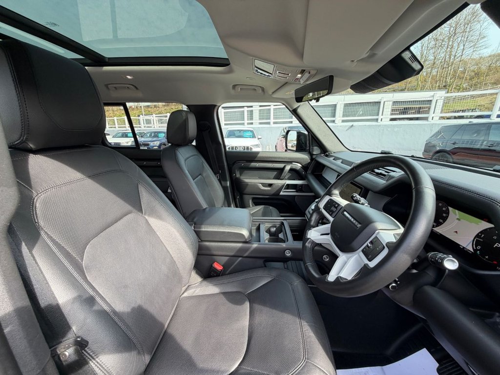Used Land Rover Defender 2024 for sale - 77991128: Photo 12