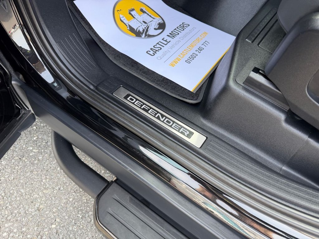 Used Land Rover Defender 2024 for sale - 77991128: Photo 24