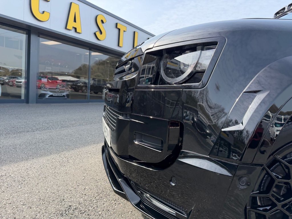 Used Land Rover Defender 2024 for sale - 77991128: Photo 30