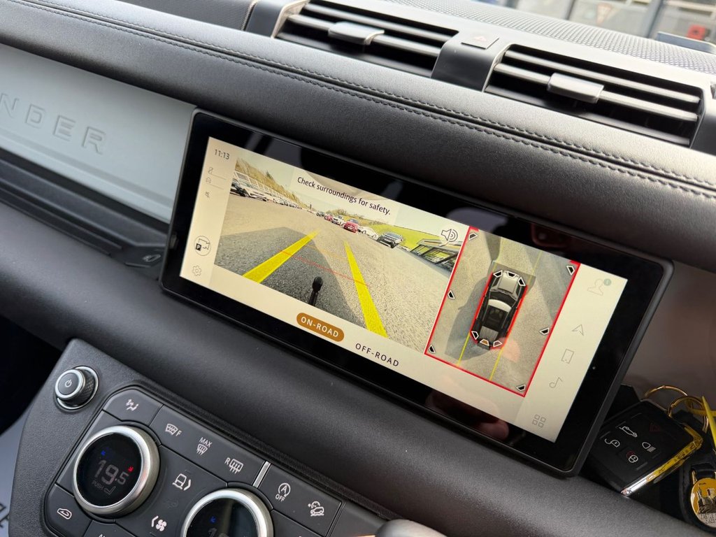 Used Land Rover Defender 2024 for sale - 77991128: Photo 39