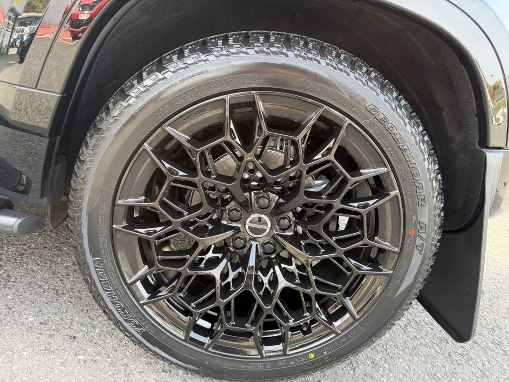 Used Land Rover Defender 2024 for sale - 77991128: Photo 46