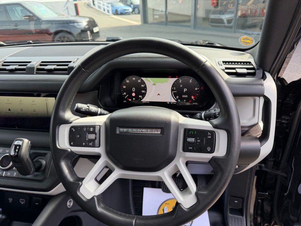 Used Land Rover Defender 2024 for sale - 77991128: Photo 9