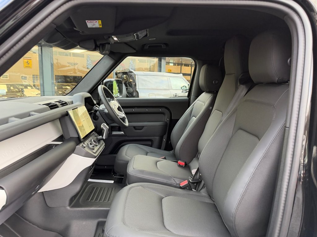 Used Land Rover Defender 2025 for sale - 76883245: Photo 23