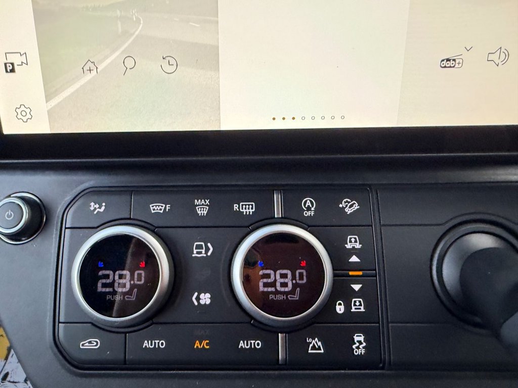 Used Land Rover Defender 2025 for sale - 76883245: Photo 37