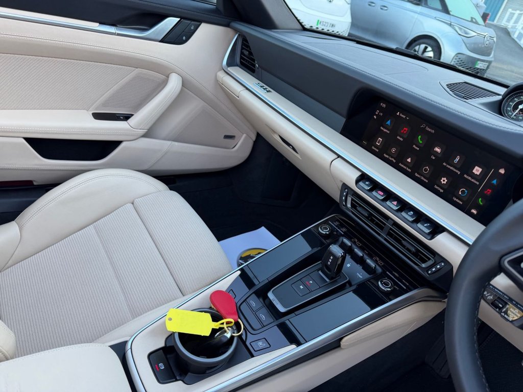 Used Porsche 911 2024 for sale - 77547088: Photo 12