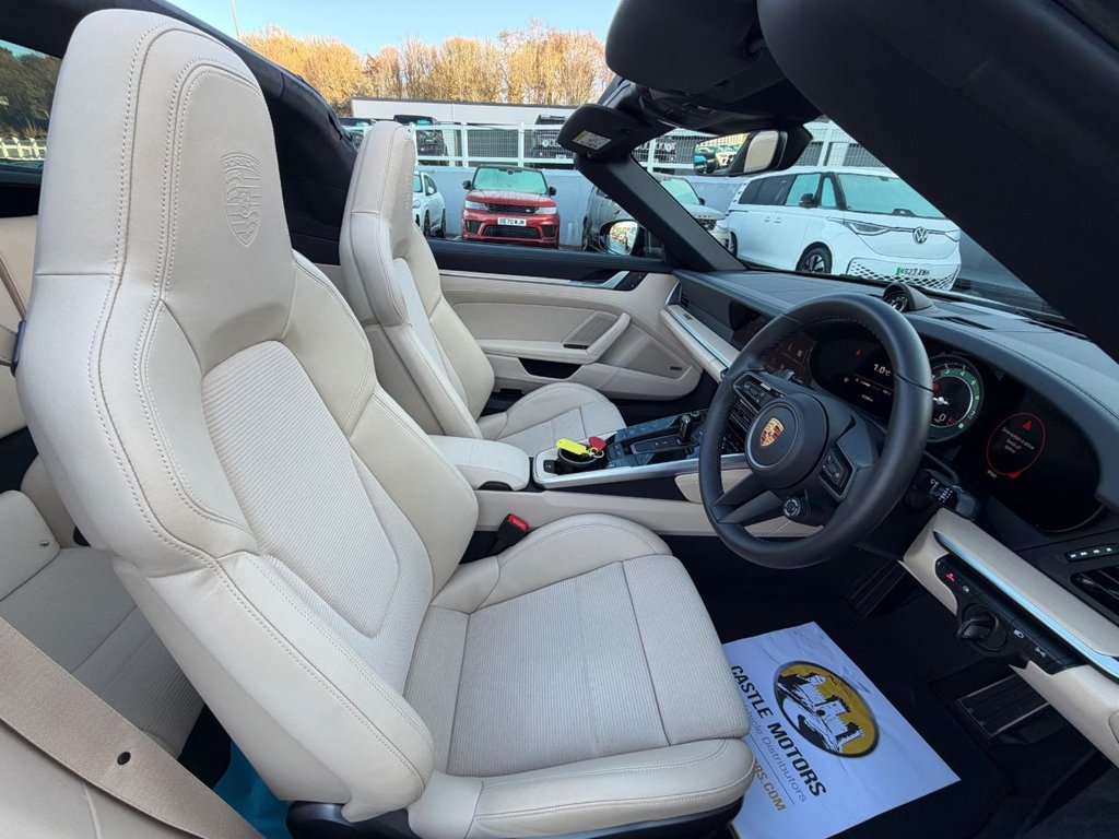 Used Porsche 911 2024 for sale - 77547088: Photo 13