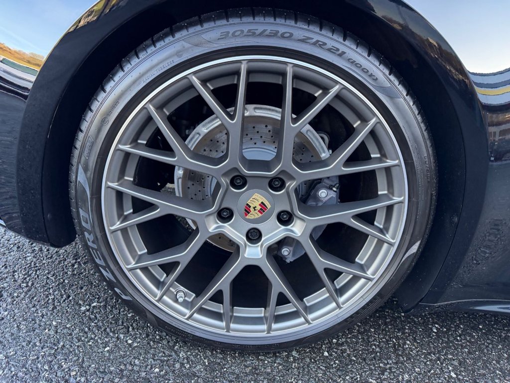 Used Porsche 911 2024 for sale - 77547088: Photo 40