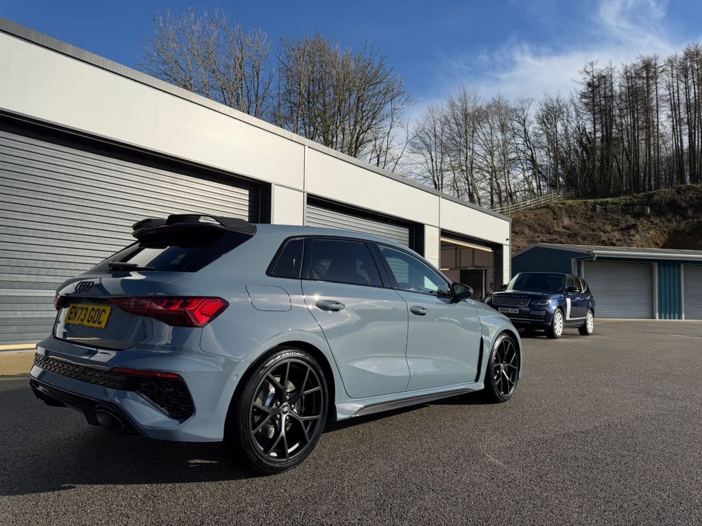 Used Audi RS3 2024 for sale - 77236427: Photo 3