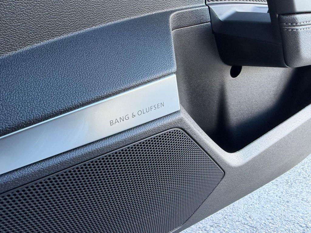 Used Audi RS3 2024 for sale - 77236427: Photo 32