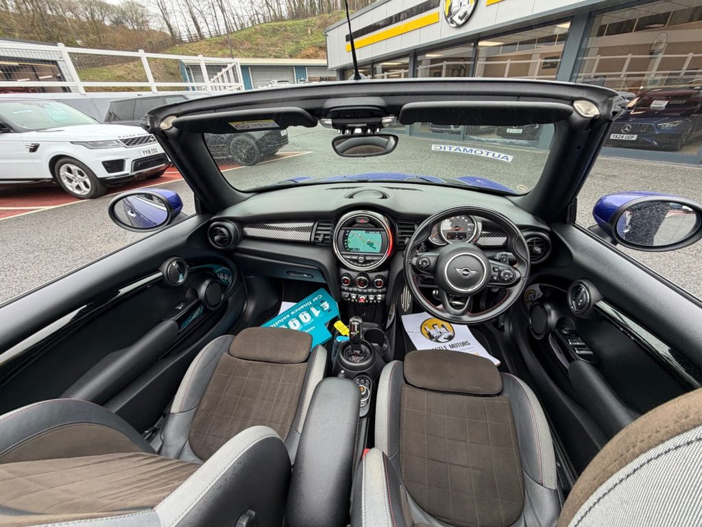 Used MINI Convertible 2021 for sale - 78016792: Photo 15