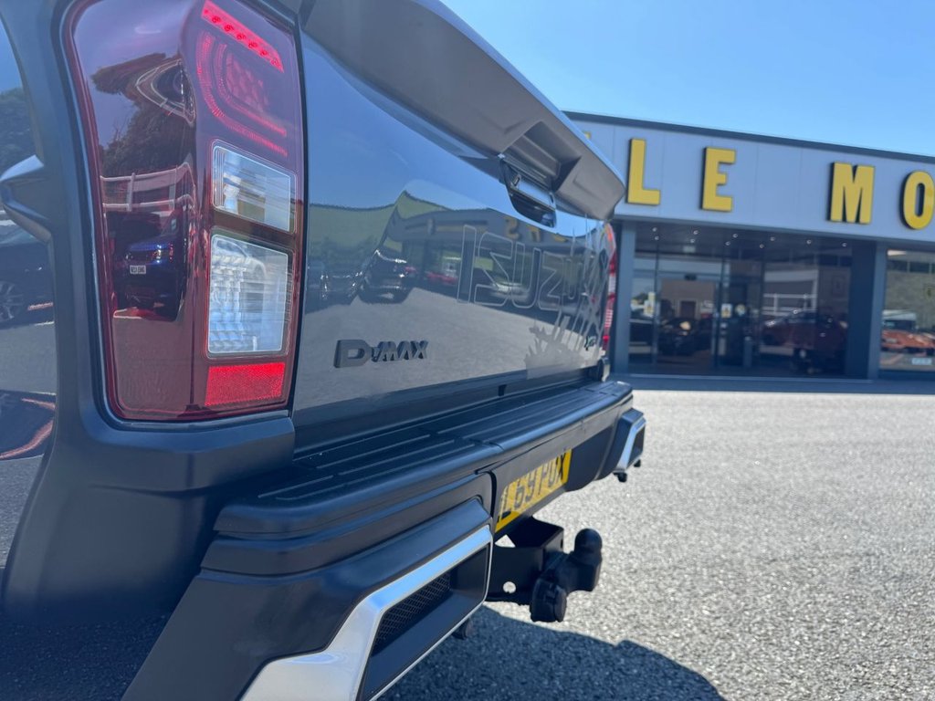 Vehicle 33