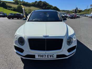 Used Bentley Bentayga 2017 for sale - 74721828: Photo