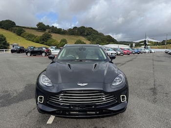 Used Aston Martin DBX 2020 for sale - 76256149: Photo