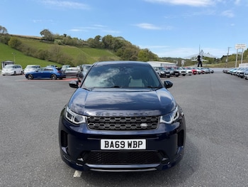 Used Land Rover Discovery Sport 2019 for sale - 78401018: Photo