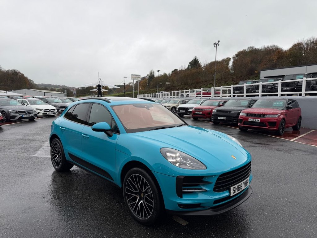 Used Porsche Macan 2018 for sale - 76582215: Photo 1