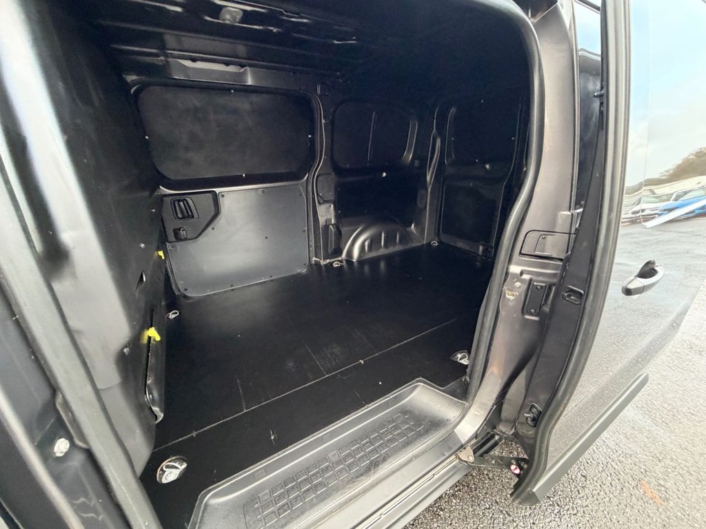 Used Peugeot Expert 2019 for sale - 76631719: Photo 19